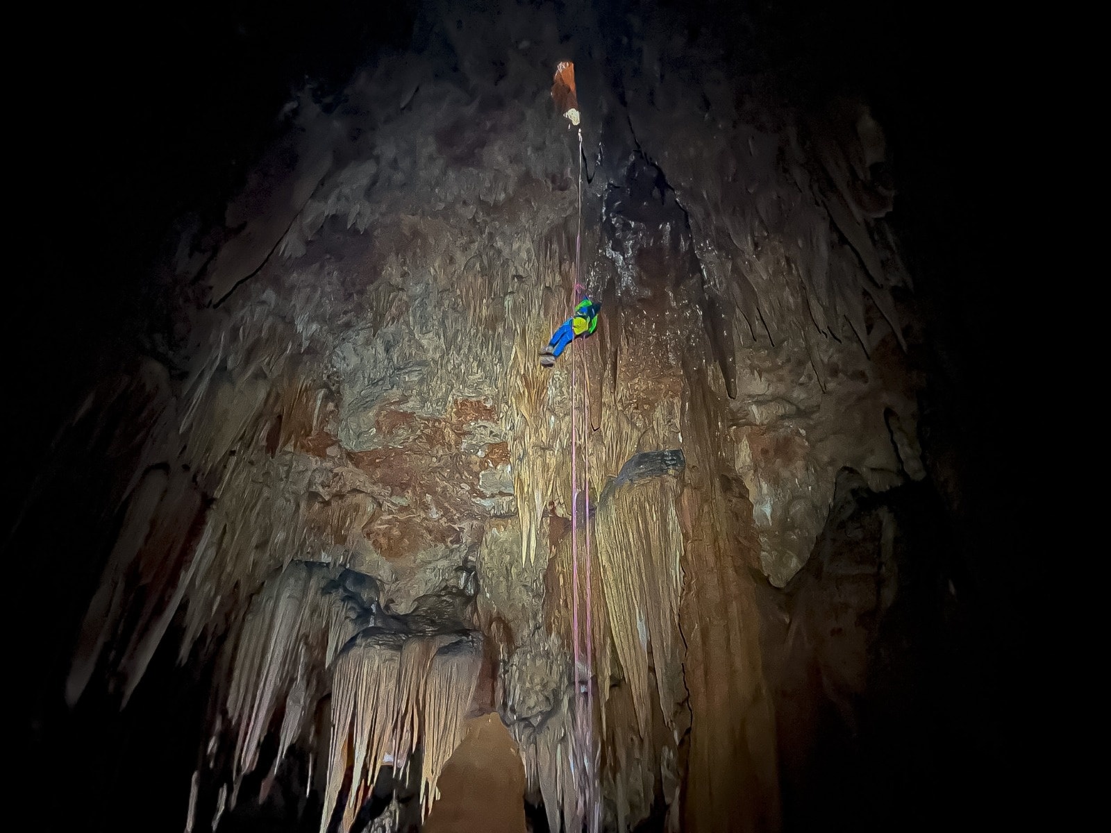 espeleobarranquismo en león. san isidro
